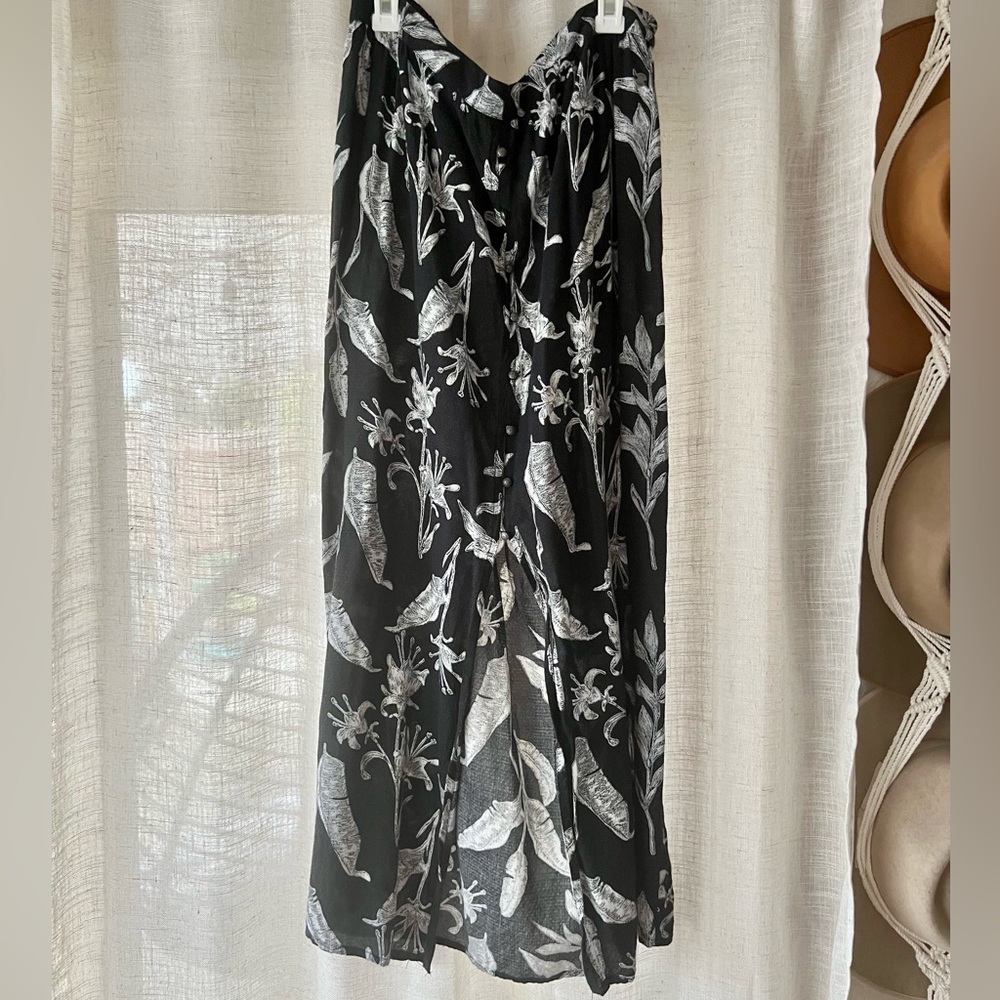 Roxy MIDI Skirt with Slit